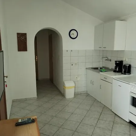 Daire With Parking Space Lopar, Rab - 21581 *