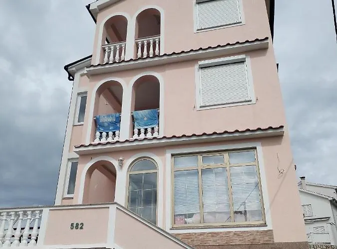 Appartement With Parking Space Lopar, Rab - 21581 *